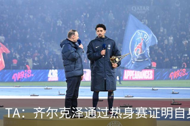 TA：齐尔克泽通过热身赛证明自身价值，他若留队对曼联很有用